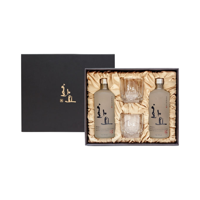 HWAYO Premium Soju 17% - Gift Set